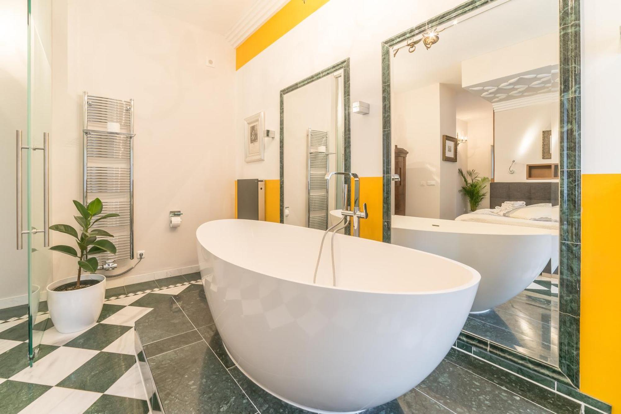 Charming Apartment With Terrace In Bad Schandau 55 Sqm Parking מראה חיצוני תמונה