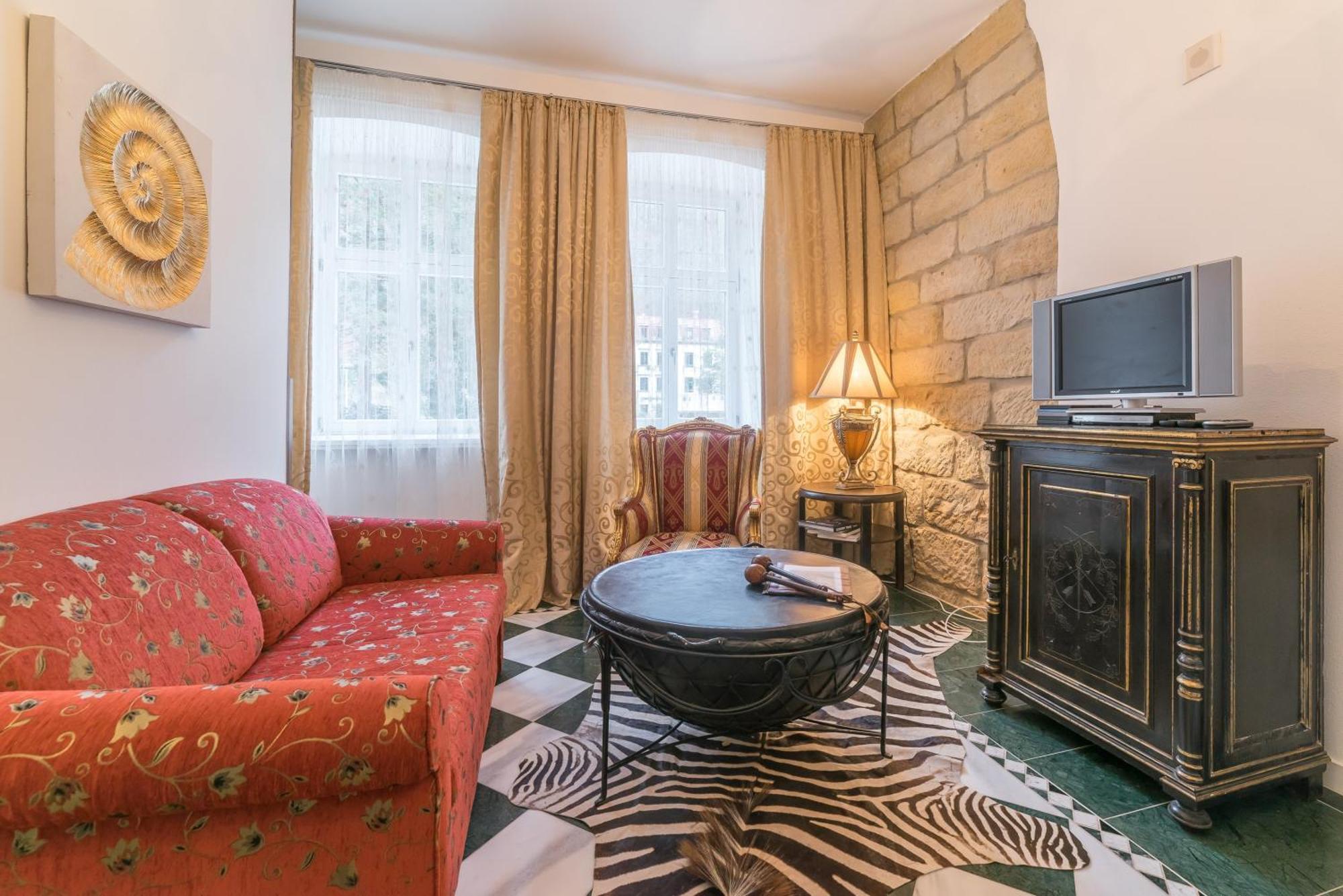 Charming Apartment With Terrace In Bad Schandau 55 Sqm Parking מראה חיצוני תמונה